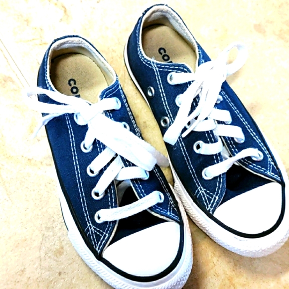 Converse Other - Converse navy chucks